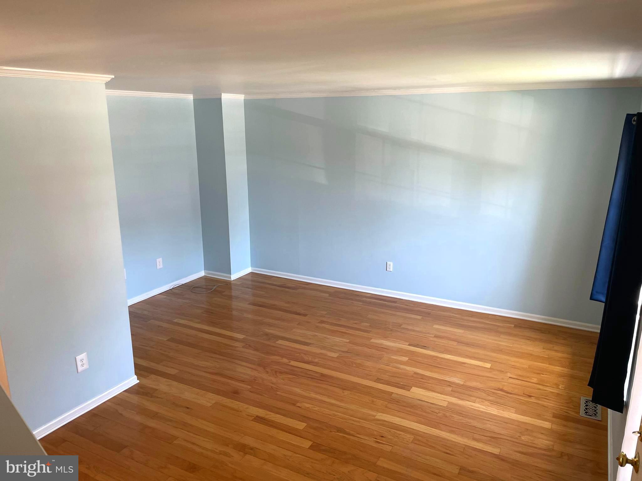 105 Bradbury Road Brookhaven, PA 19015 - Photo 3 of 18 Living Area