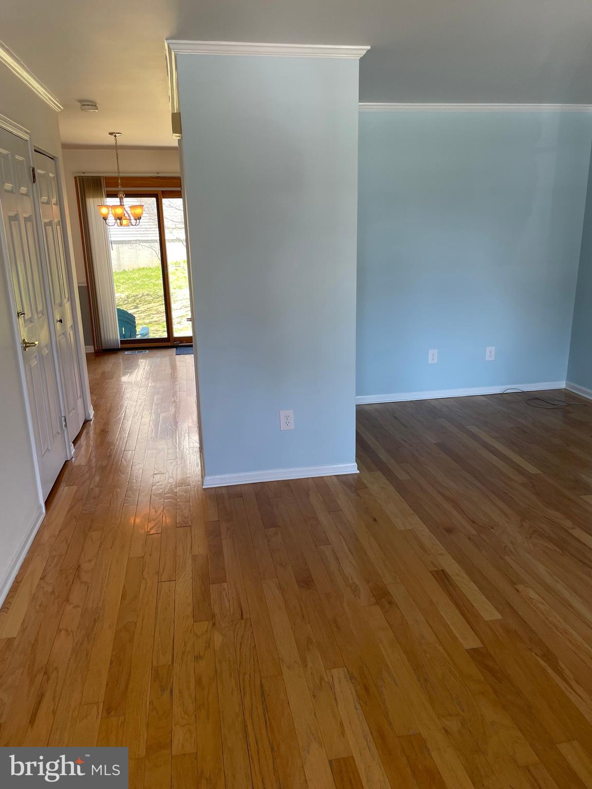 105 Bradbury Road Brookhaven, PA 19015 - Photo 7 of 18 Living Area to Kitchen