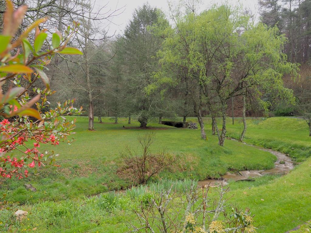 980 Homestead Road Hillsville, VA 24343 - Photo 15 of 68 Gallery Image 15
