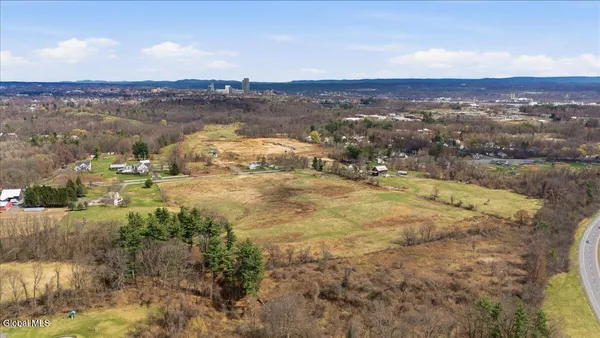 $799,999 | L18.2 Kenwood Avenue, Bethlehem, NY 12077