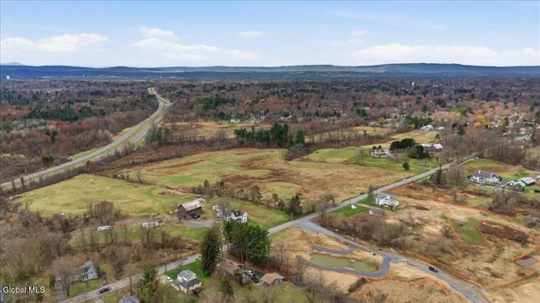 $799,999 | L18.2 Kenwood Avenue, Bethlehem, NY 12077