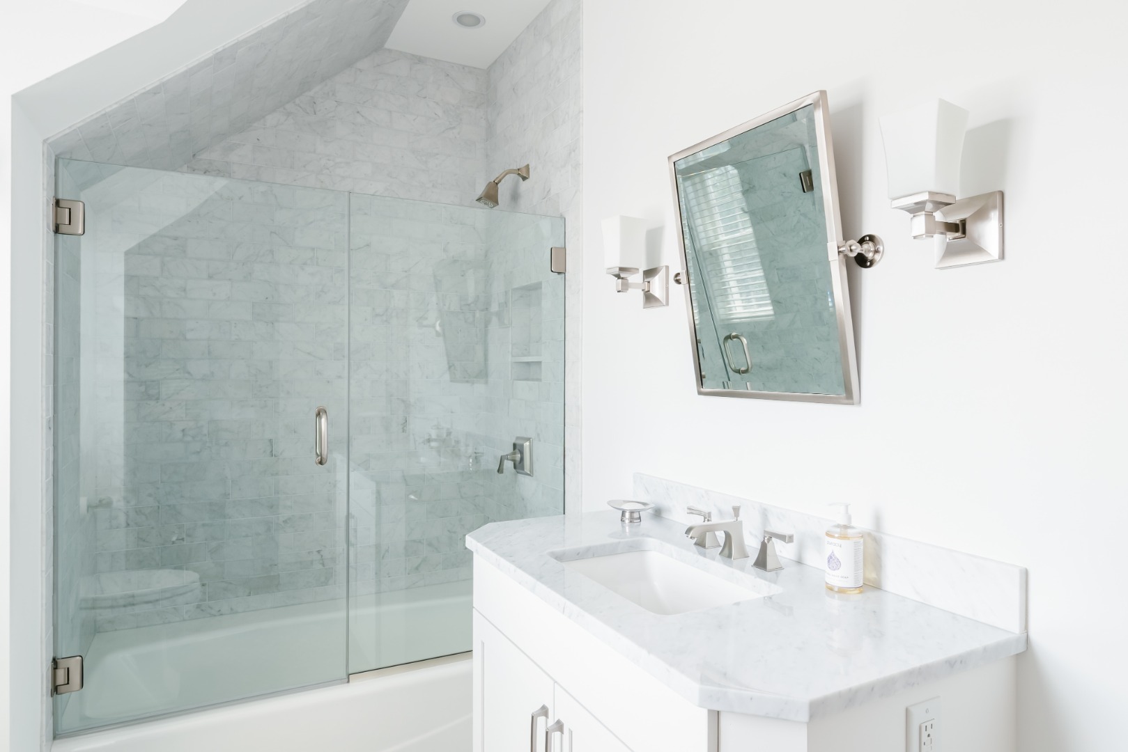 13 Derrymore Road Nantucket, MA 02554 - Photo 17 of 32