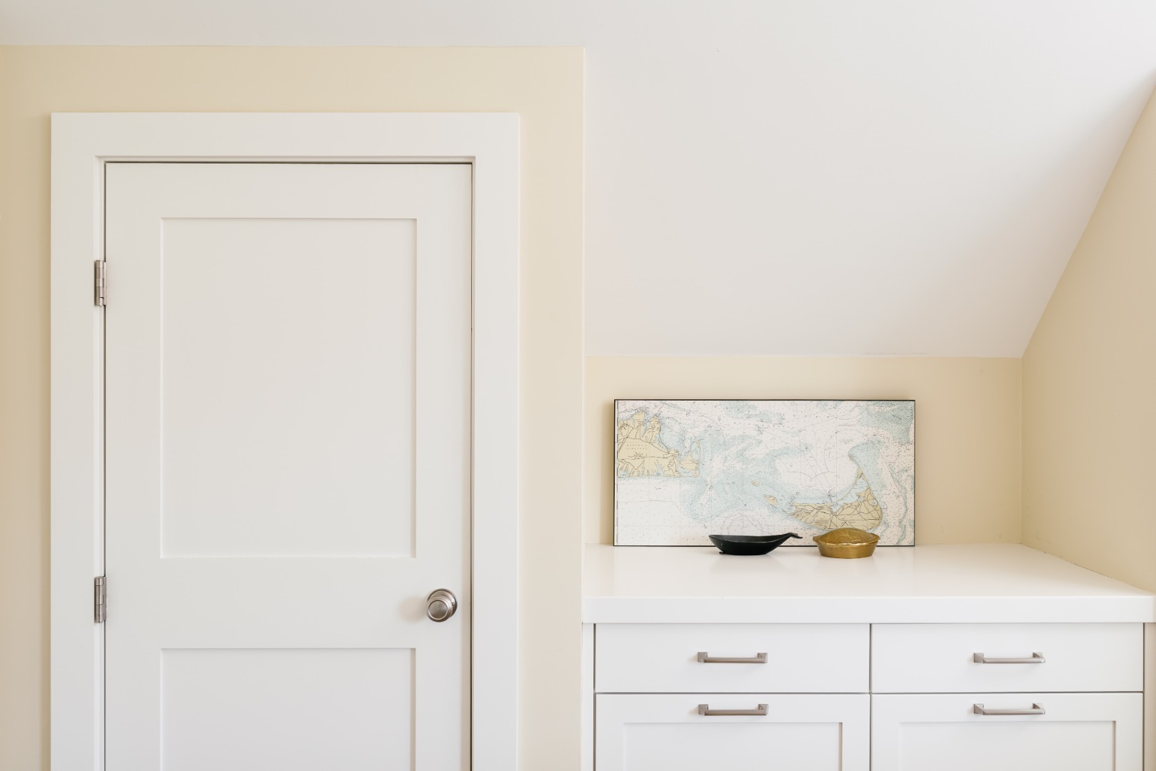 13 Derrymore Road Nantucket, MA 02554 - Photo 19 of 32