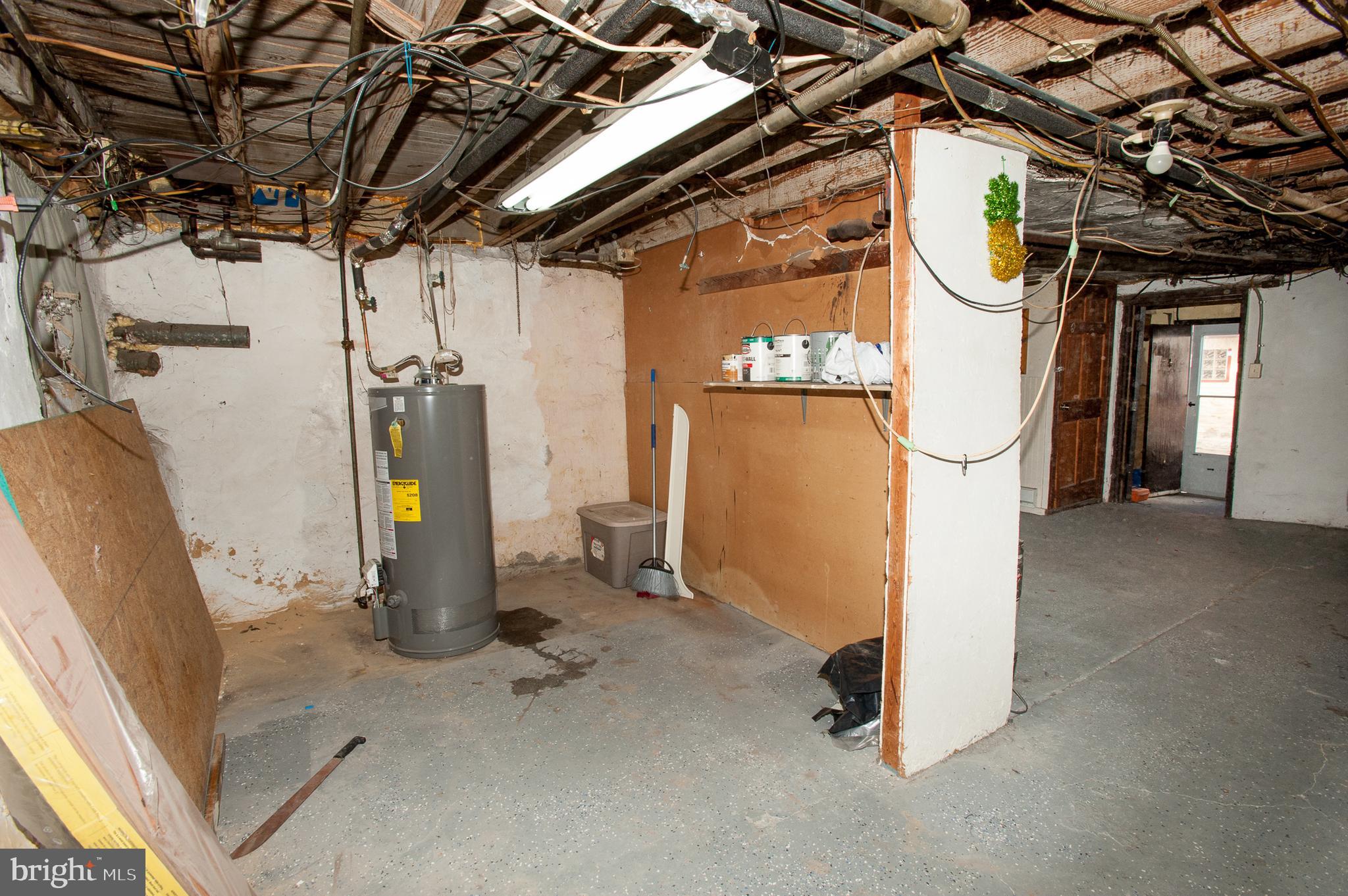 7004 Atlantic Avenue Upper Darby, PA 19082 - Photo 19 of 22 Basement - Walk out