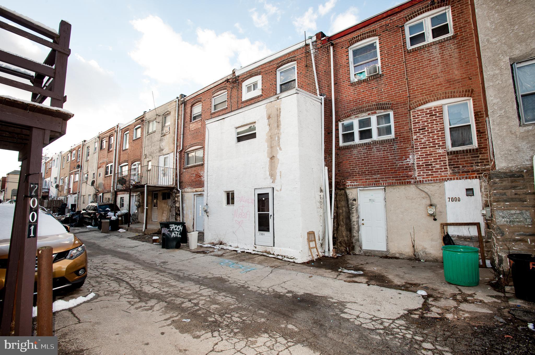7004 Atlantic Avenue Upper Darby, PA 19082 - Photo 21 of 22 Exterior Back