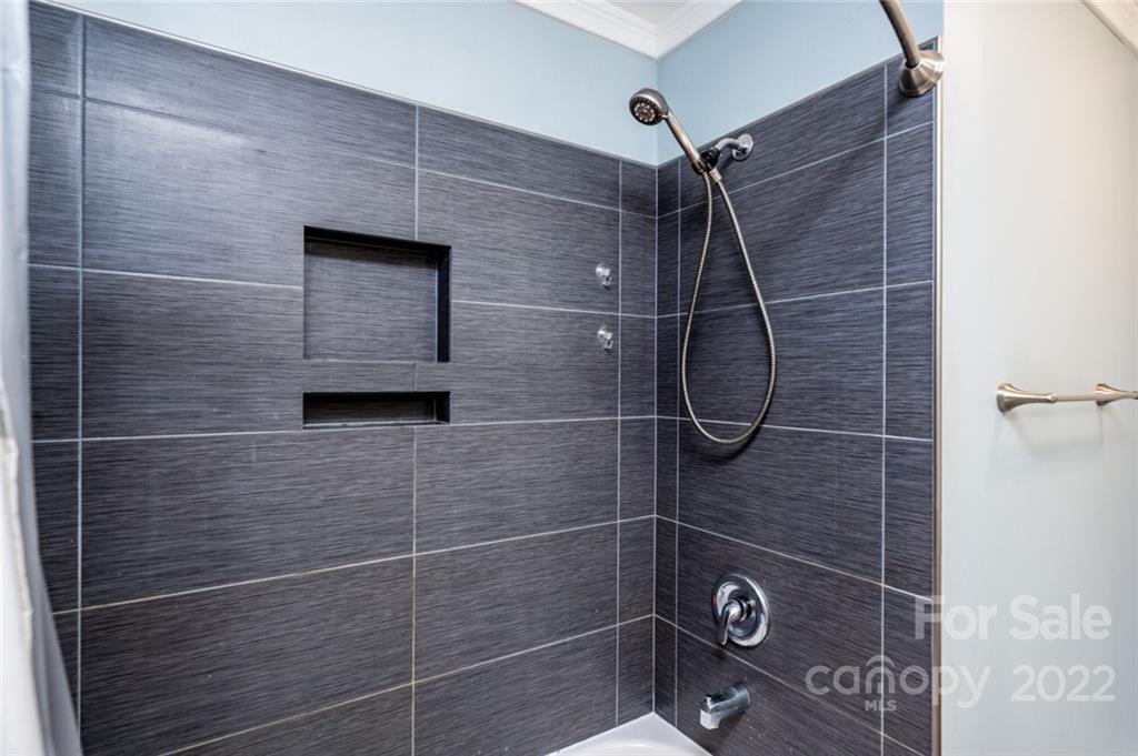 3014 Enfield Road Charlotte, NC 28205 - Photo 14 of 21 Gallery Image 14