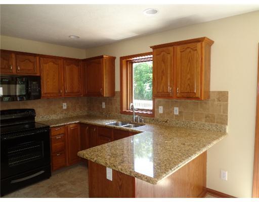 1263 Ryan Springfield, OH 45503 - Photo 7 of 10