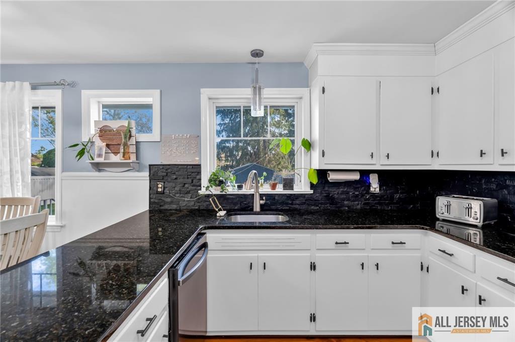 785 3rd Street Dunellen, NJ 08812 - Photo 9 of 53