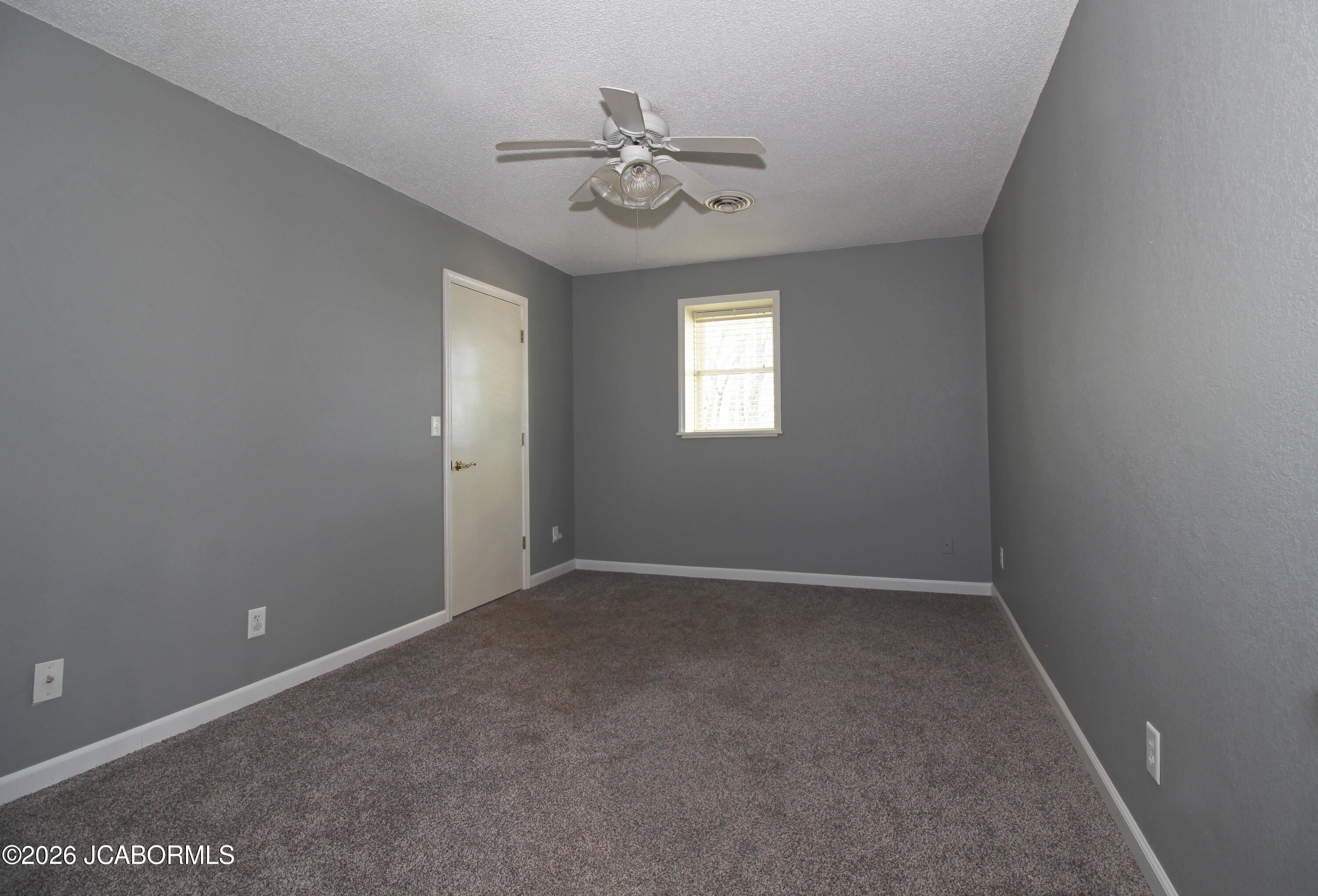 34899 Strawberry Road California, MO 65018 - Photo 17 of 18 Gallery Image 17