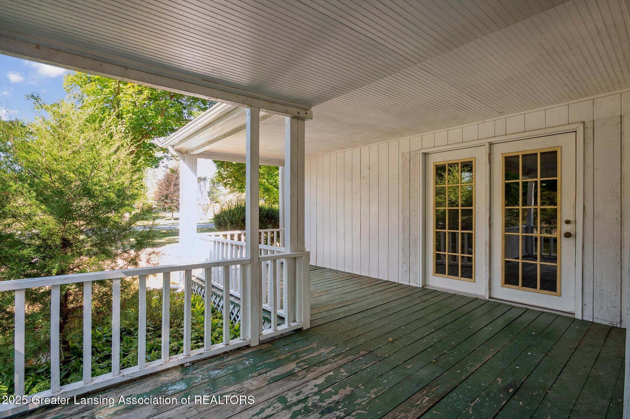 896 North Waverly Road Dimondale, MI 48821 - Photo 8 of 70 08-896-Waverly-Rd-Dimondale-MI-48821-Win