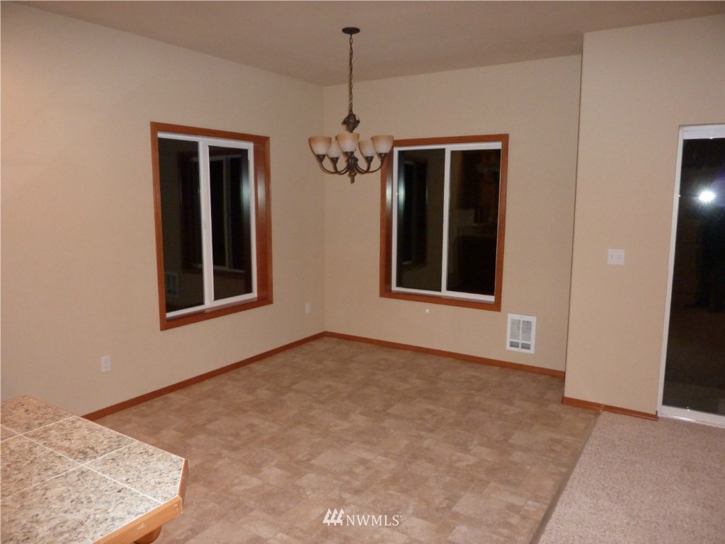 16618 West Lake Goodwin Road Stanwood, WA 98292 - Photo 6 of 10 Gallery Image 6