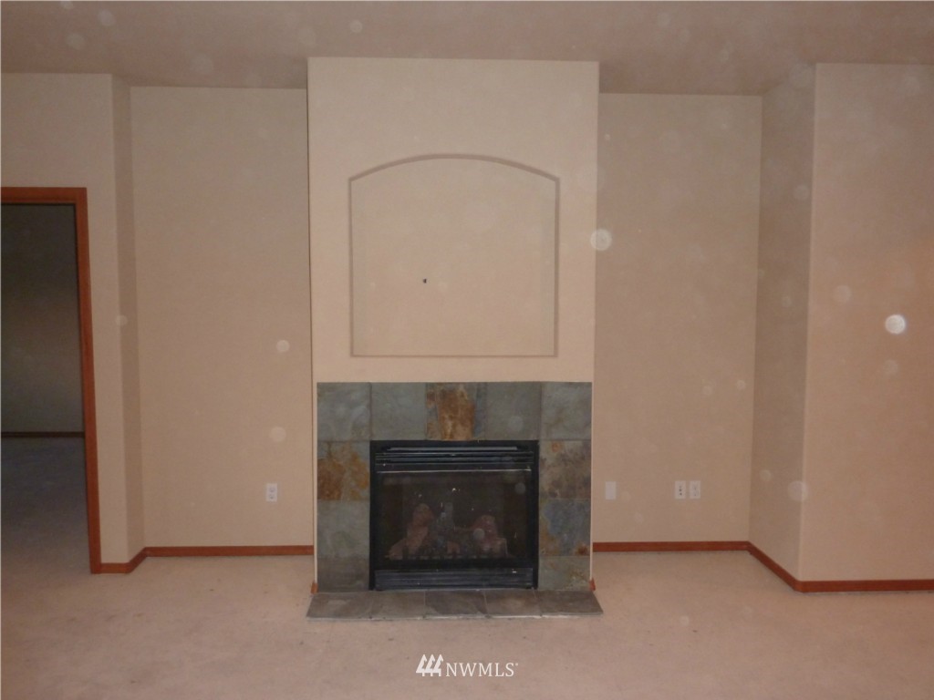16618 West Lake Goodwin Road Stanwood, WA 98292 - Photo 7 of 10 Gallery Image 7