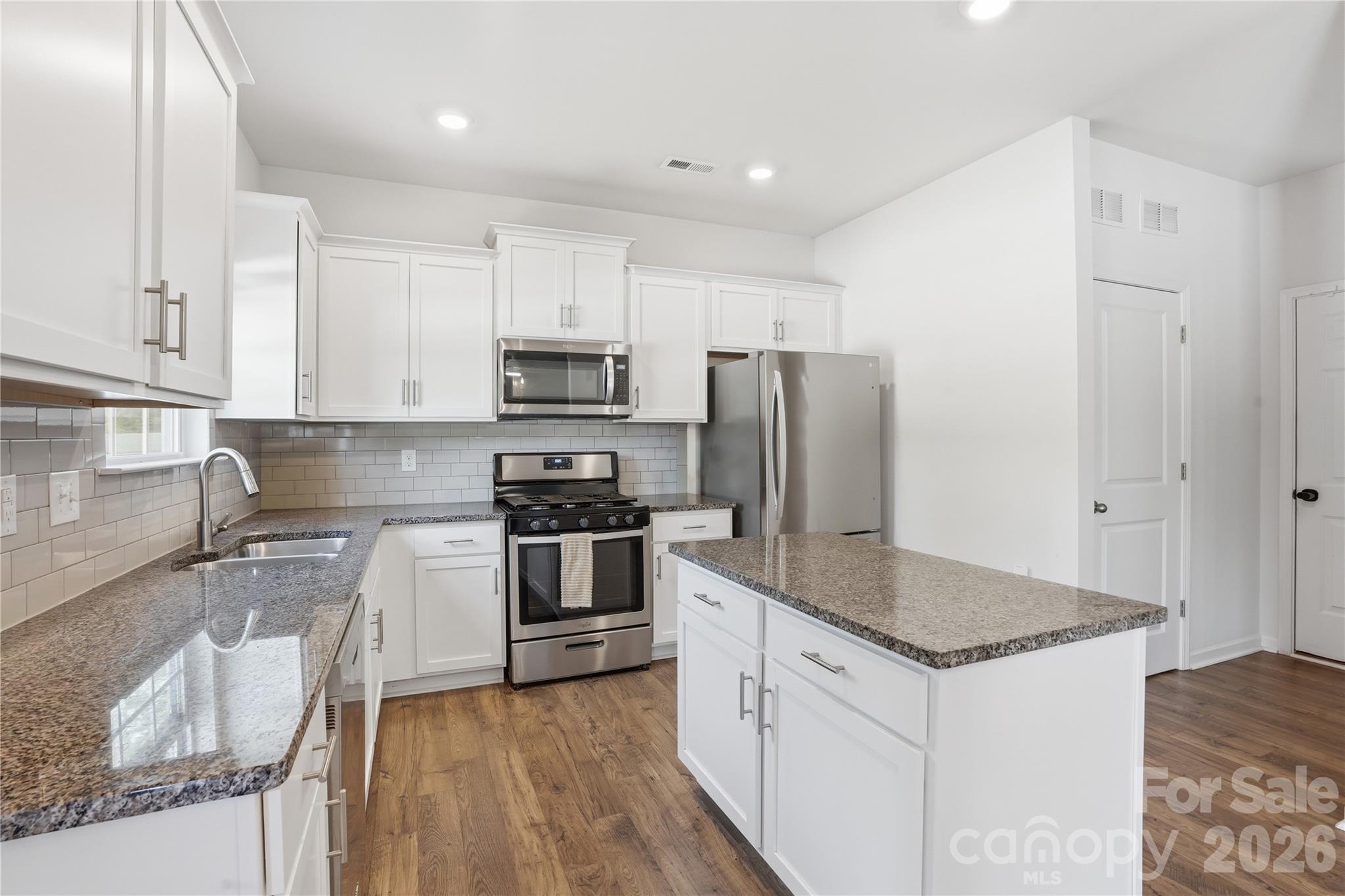 3215 Aransas Road Charlotte, NC 28214 - Photo 16 of 43