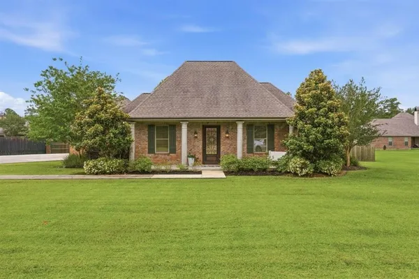 $431,790 | 2677 Newberry Station Drive, Lake Charles, LA 70611