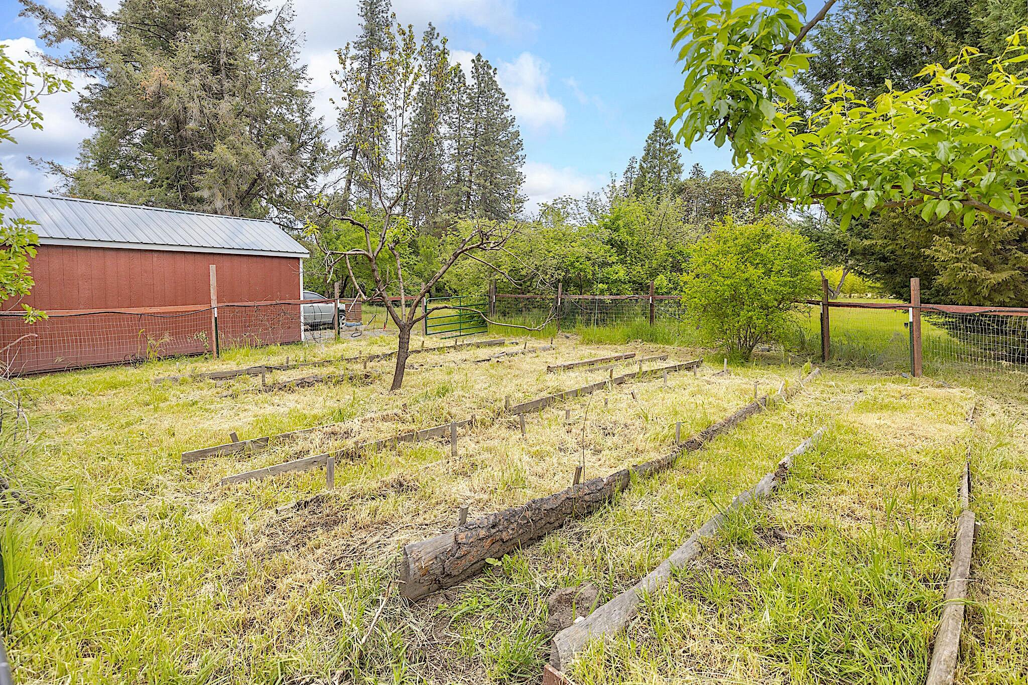8720 Rogue River Highway Grants Pass, OR 97527 - Photo 45 of 51 40-web-or-mls-8720-rogue-river-hwy