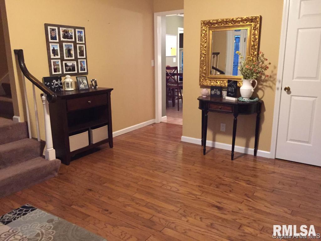4010 Tozer Road Springfield, IL 62707 - Photo 6 of 17
