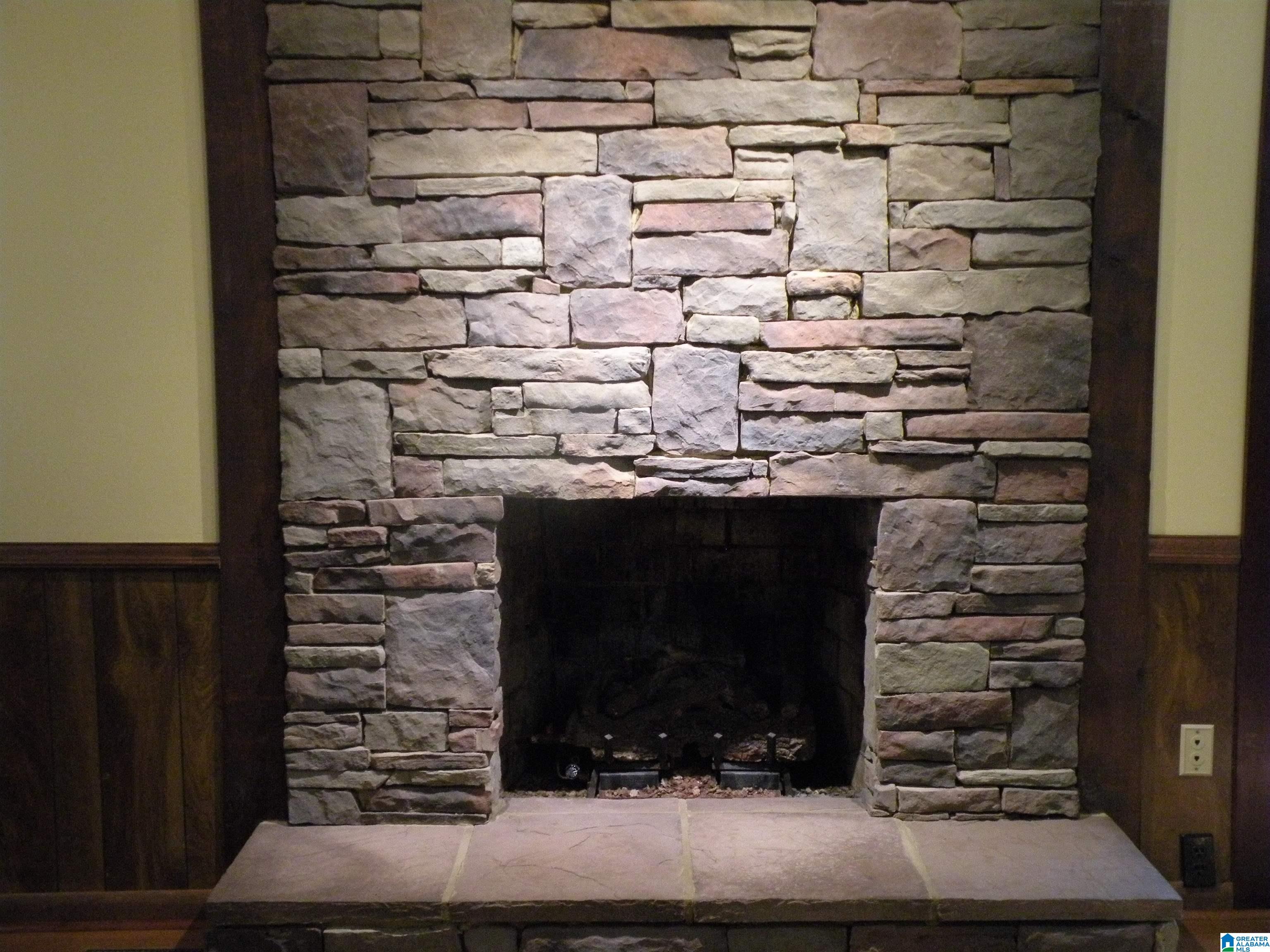 1404 Stonehill Road Sylacauga, AL 35150 - Photo 8 of 36