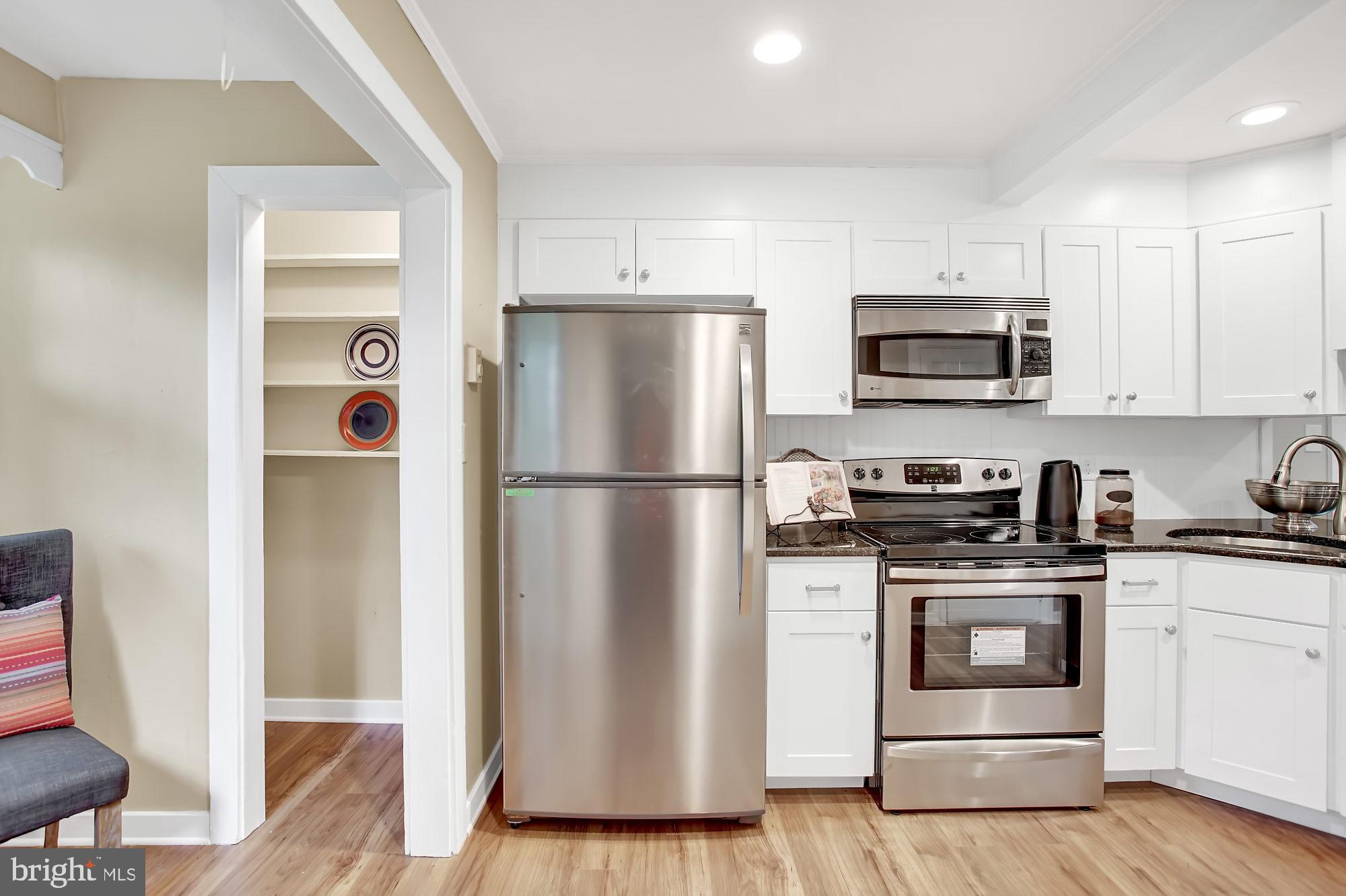 910 Limekiln Road Doylestown, PA 18901 - Photo 3 of 32 Stainless steel appliances