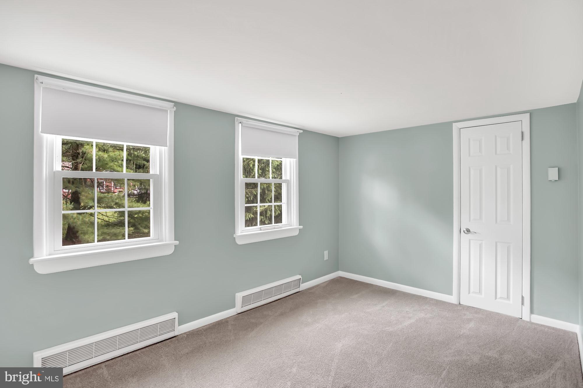 910 Limekiln Road Doylestown, PA 18901 - Photo 21 of 32 2nd bedroom