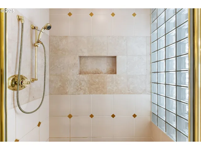 $899,000 | 8212 Northwest Fruit Valley Road, Unit C, Vancouver, WA 98665