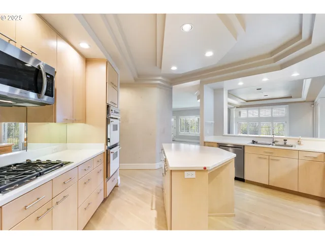 $899,000 | 8212 Northwest Fruit Valley Road, Unit C, Vancouver, WA 98665