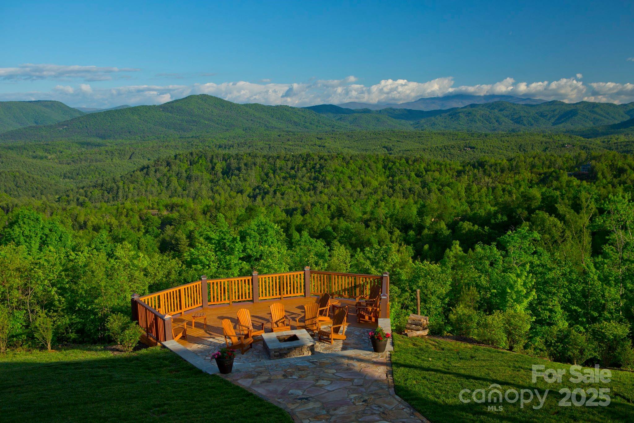 5366 Low Country Road, Unit 822 Lenoir, NC 28645 - Photo 11 of 26 Gallery Image 11
