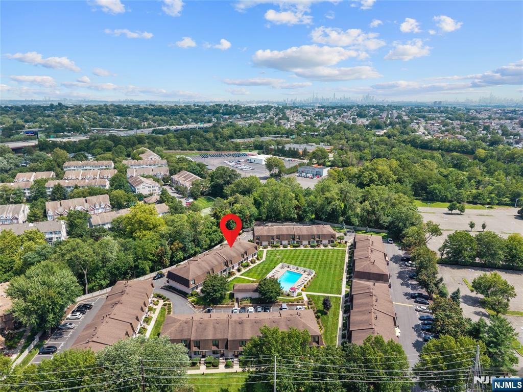24 River Road, Unit E535 Clifton, NJ 07014 - Photo 7 of 29 Gallery Image 7