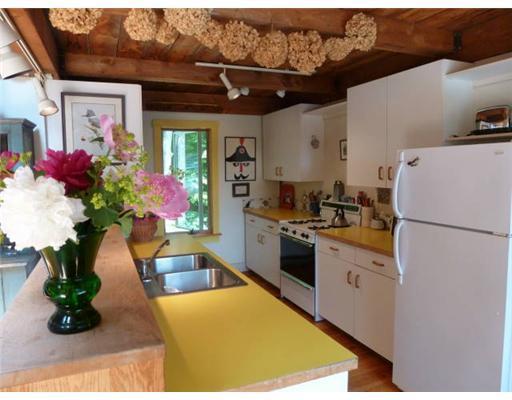 86 Carle Farm Road Camden, ME 04843 - Photo 11 of 26 Kitchen.