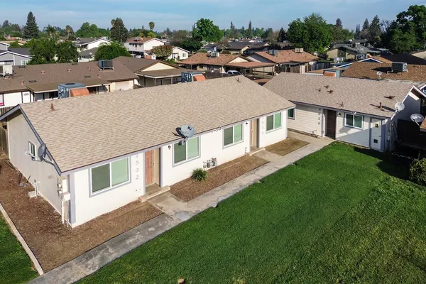 $545,000 | 2532 West Chestnut Court, Visalia, CA 93277