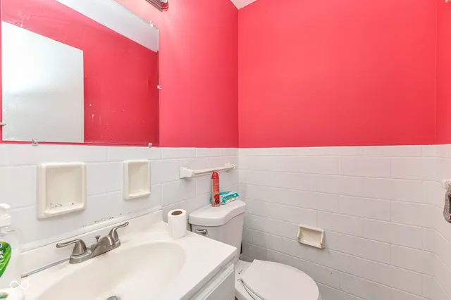 $215,000 | 4339 Shady Lane, Indianapolis, IN 46226