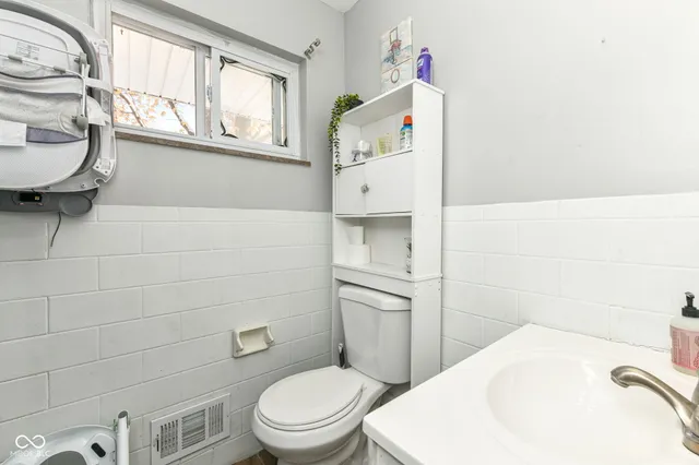 $215,000 | 4339 Shady Lane, Indianapolis, IN 46226