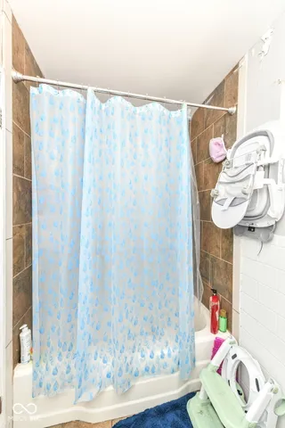 $215,000 | 4339 Shady Lane, Indianapolis, IN 46226