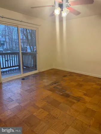 $2,200 | 8675 Seasons Way, Unit 211C, Lanham, MD 20706