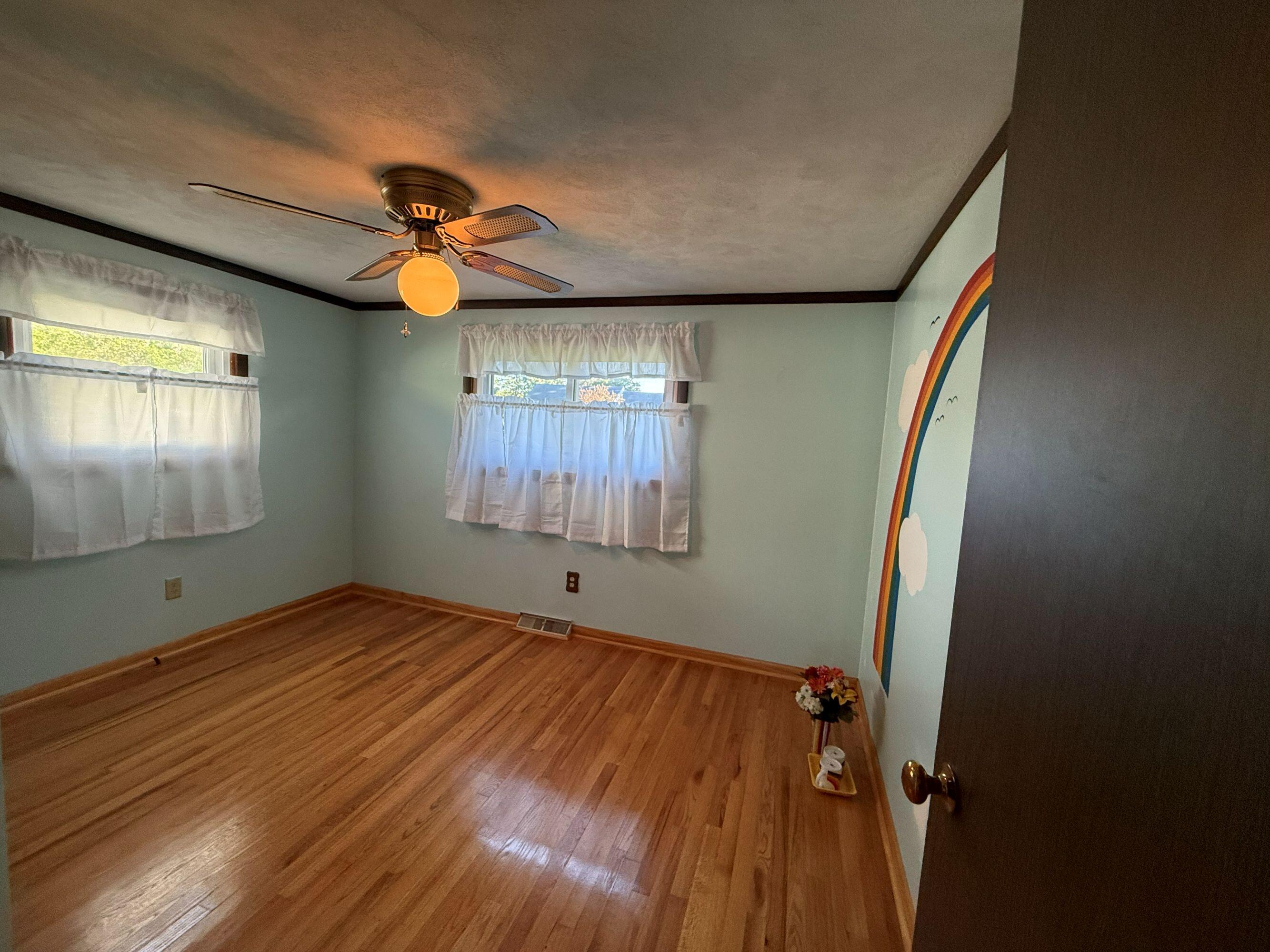 916 West Monnett Street Rensselaer, IN 47978 - Photo 19 of 36 2667x2000