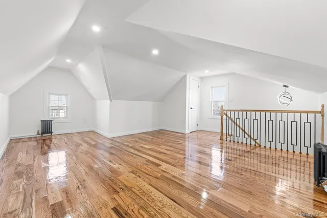 $1,149,000 | 190-10 114th Drive | St. Albans