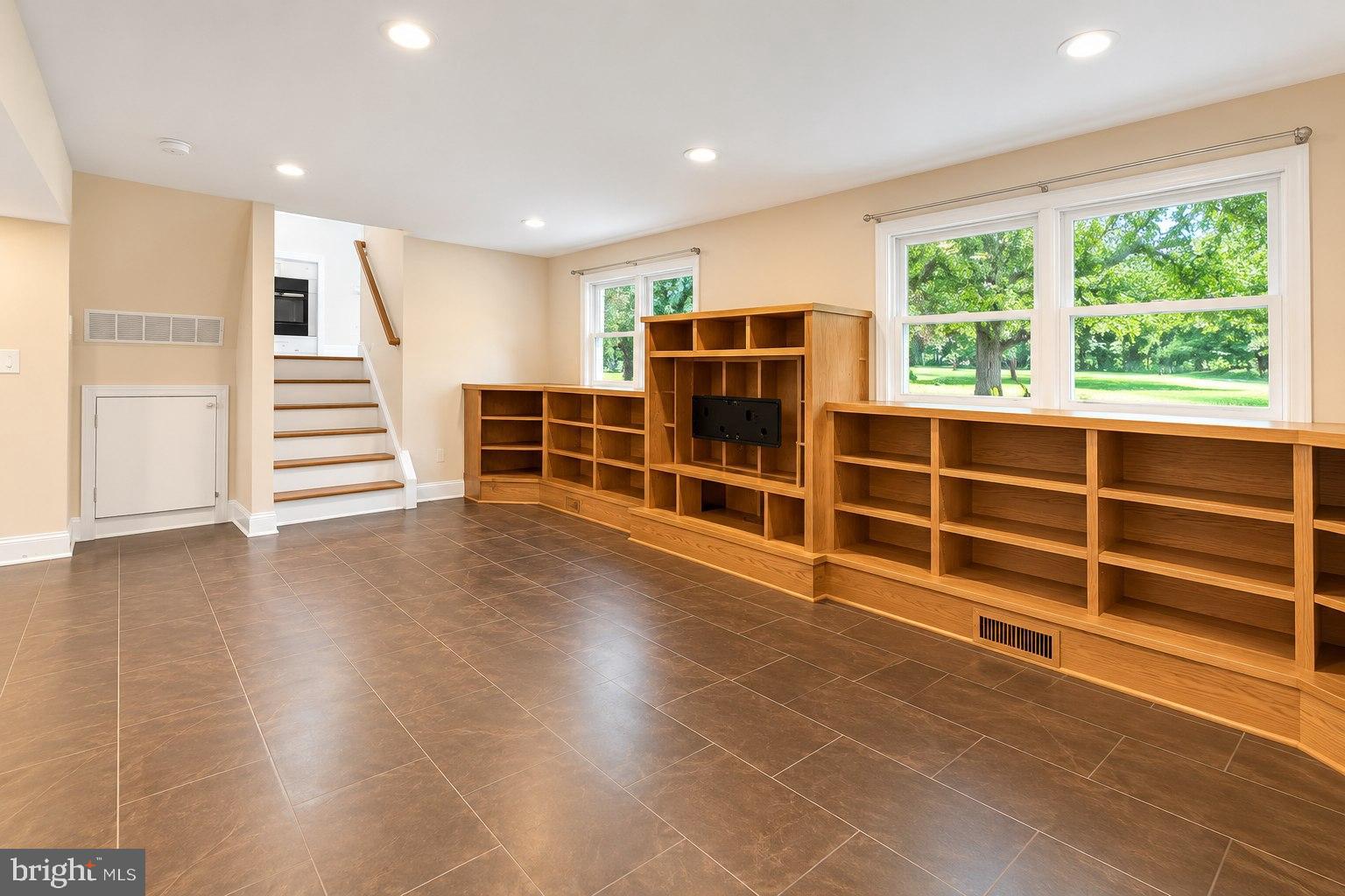 947 Cherry Hill Road Princeton, NJ 08540 - Photo 17 of 38