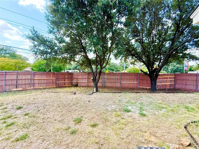 $423,000 | 2201 Greendale Court, Bedford, TX 76022