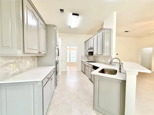 $423,000 | 2201 Greendale Court, Bedford, TX 76022