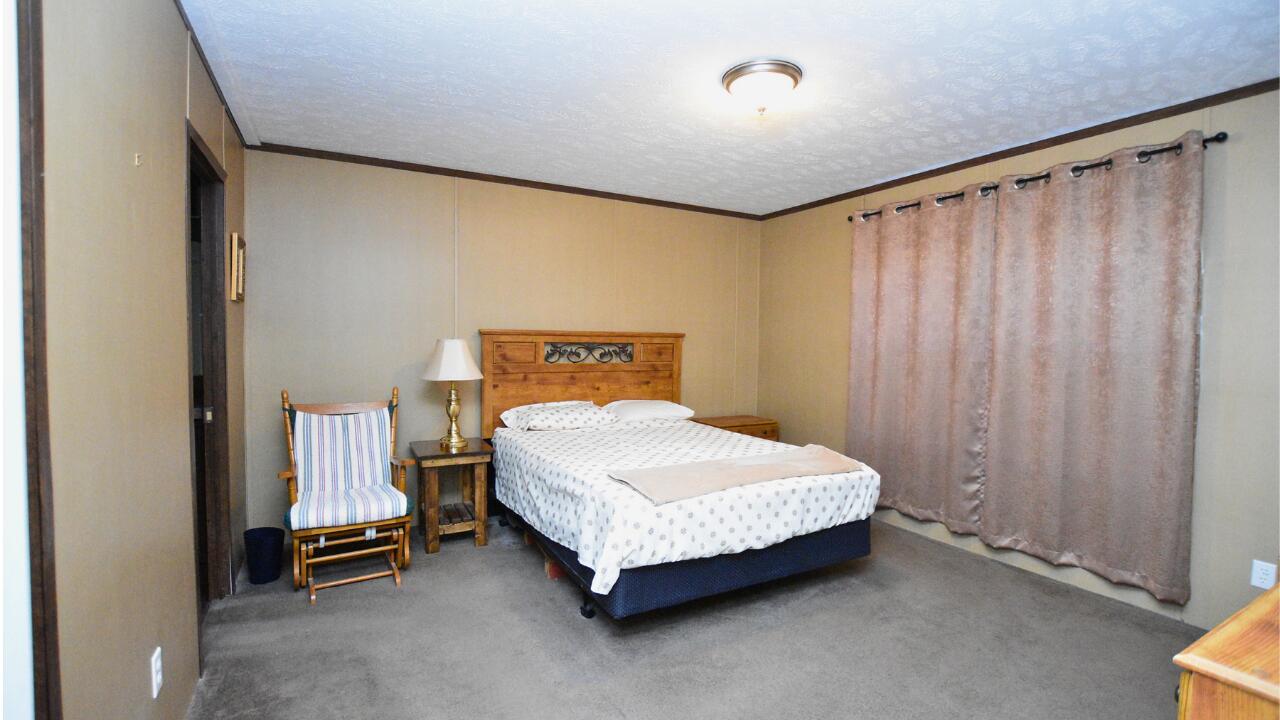 157 Roblyer Road Benton, TN 37307 - Photo 10 of 21 17