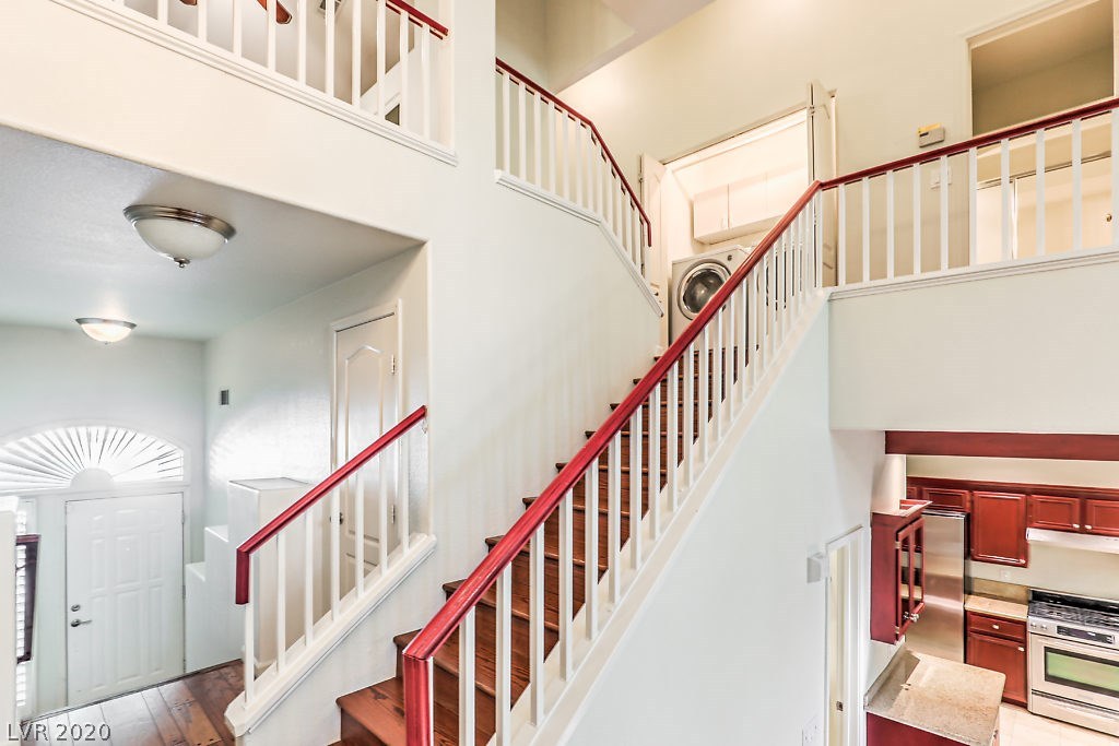 5260 Island Chain Road Las Vegas, NV 89118 - Photo 8 of 42 Gallery Image 8