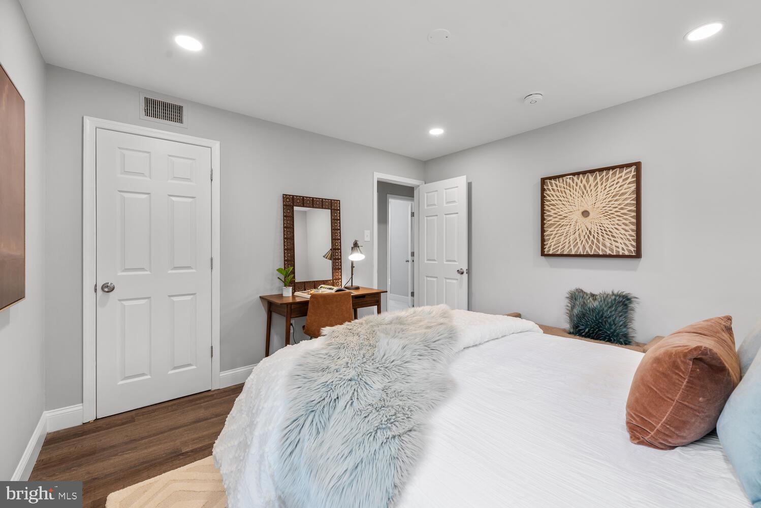 110 Harvard Road Hagerstown, MD 21742 - Photo 22 of 47 Bedroom 2