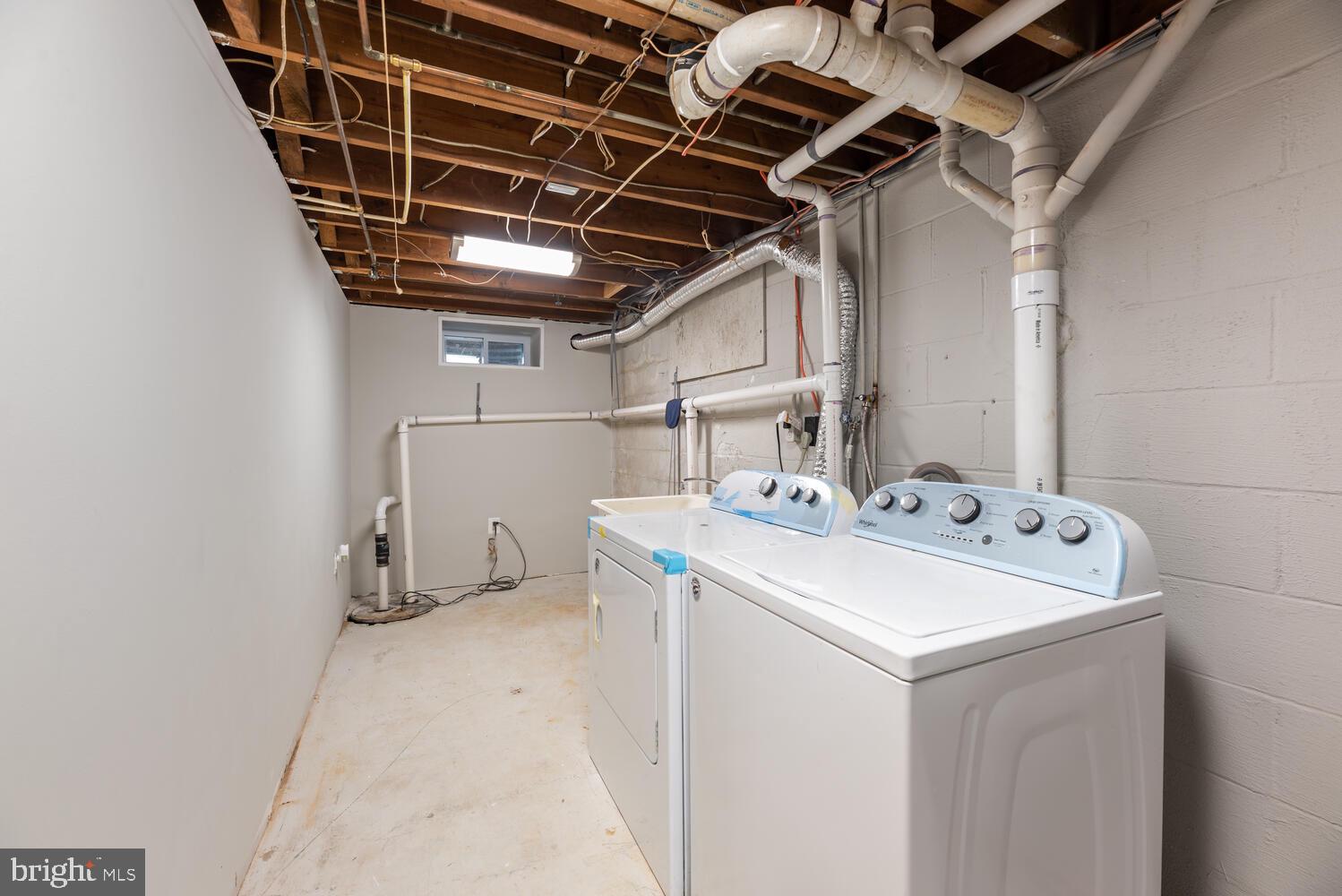 110 Harvard Road Hagerstown, MD 21742 - Photo 40 of 47 Utility Room/Laundry