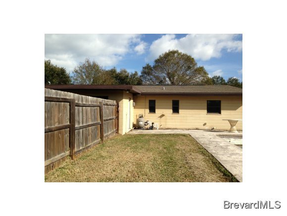 978 Lytton Road Melbourne, FL 32934 - Photo 2 of 12 Additional Photo