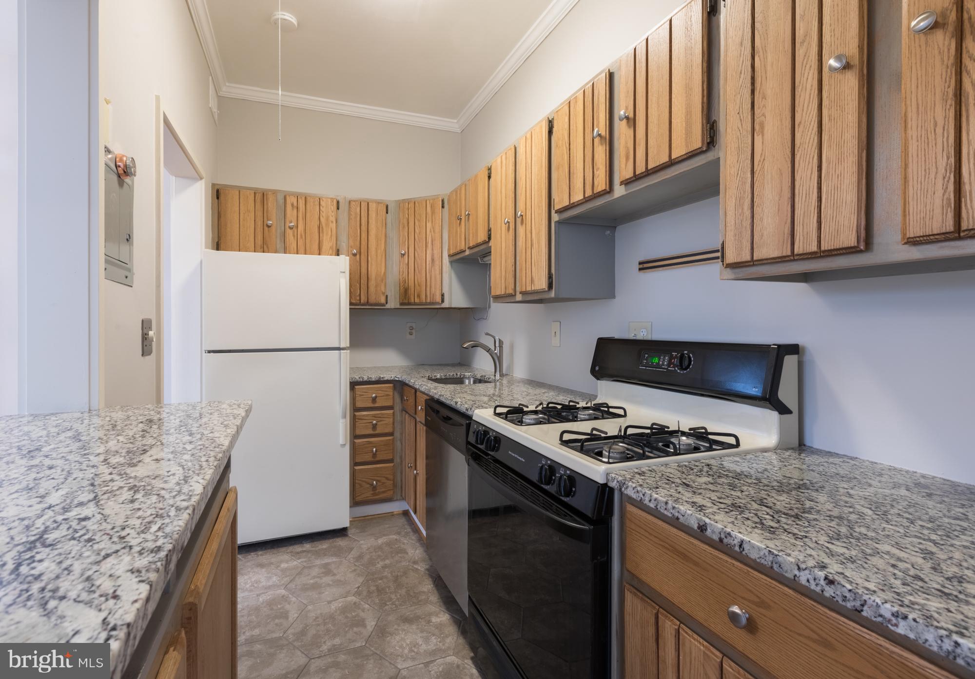 77 G Street Southwest, Unit 101 Washington, DC 20024 - Photo 11 of 44