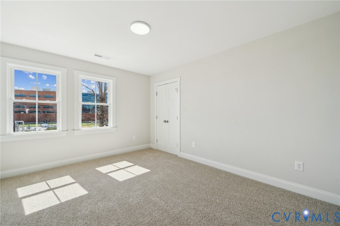 2916 Congress Road North Chesterfield, VA 23237 - Photo 19 of 21 an empty room with windows