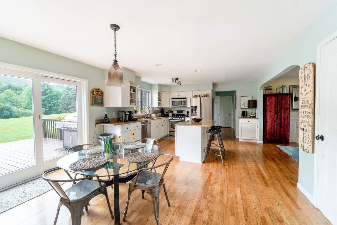 520 Castleman Road Vestal, NY 13850 - Photo 6 of 41 Gallery Image 6