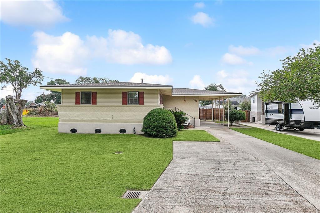 458 Pine Street Norco, LA 70079 - Photo 1 of 19