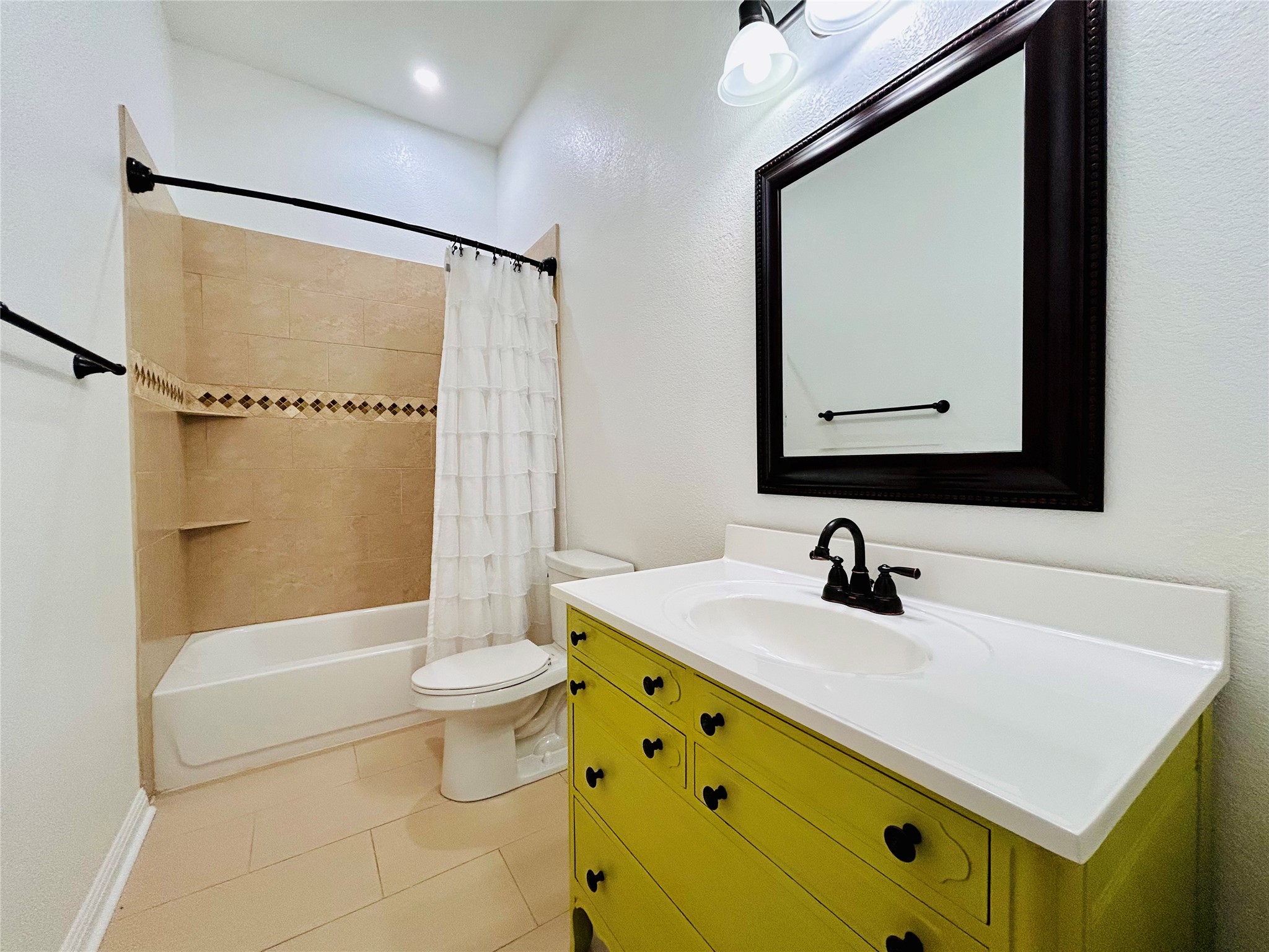 240 Fort Mabry Loop Georgetown, TX 78628 - Photo 28 of 36