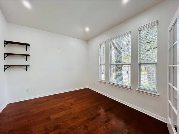 an empty room with a window