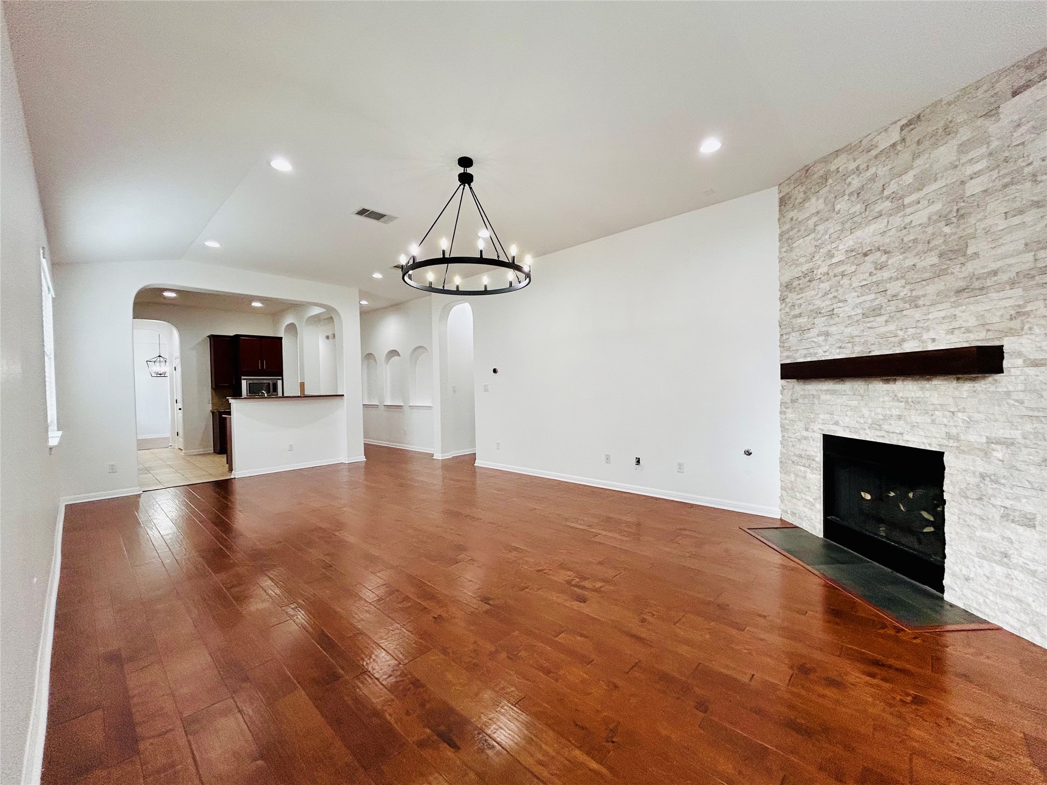 240 Fort Mabry Loop Georgetown, TX 78628 - Photo 9 of 36